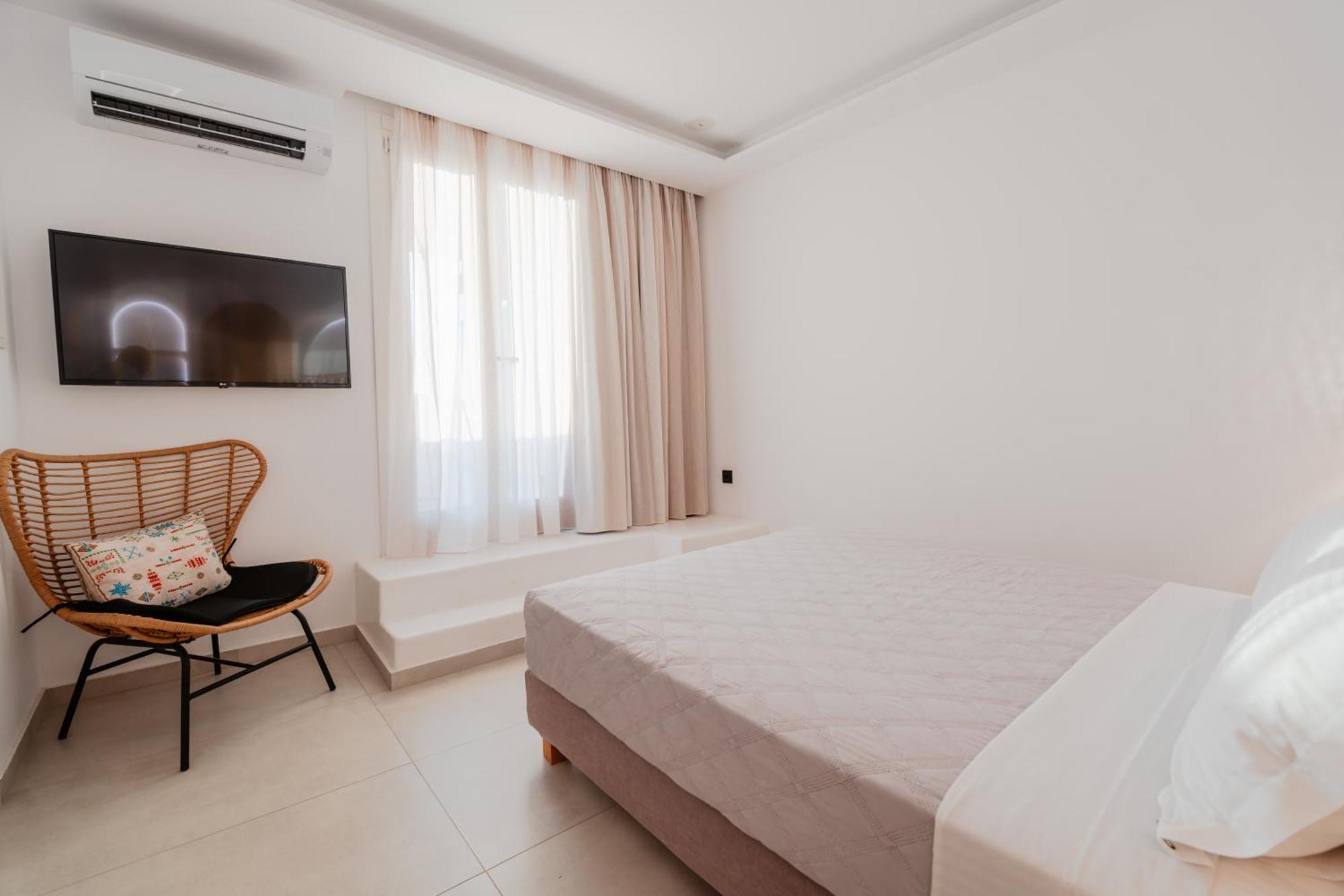 Oliving Mykonos Luxury Suites Klouvas Exterior photo