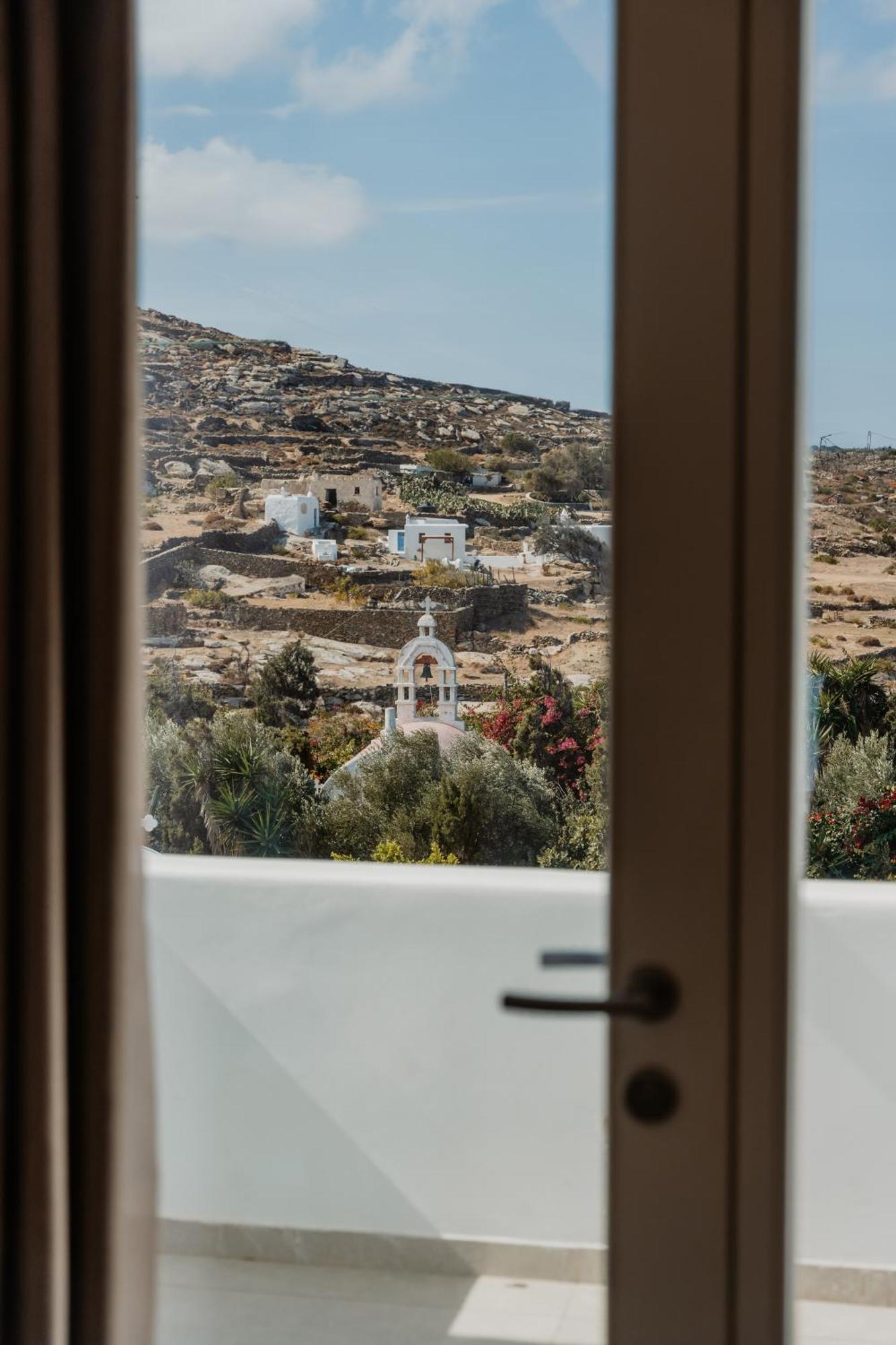 Oliving Mykonos Luxury Suites Klouvas Exterior photo