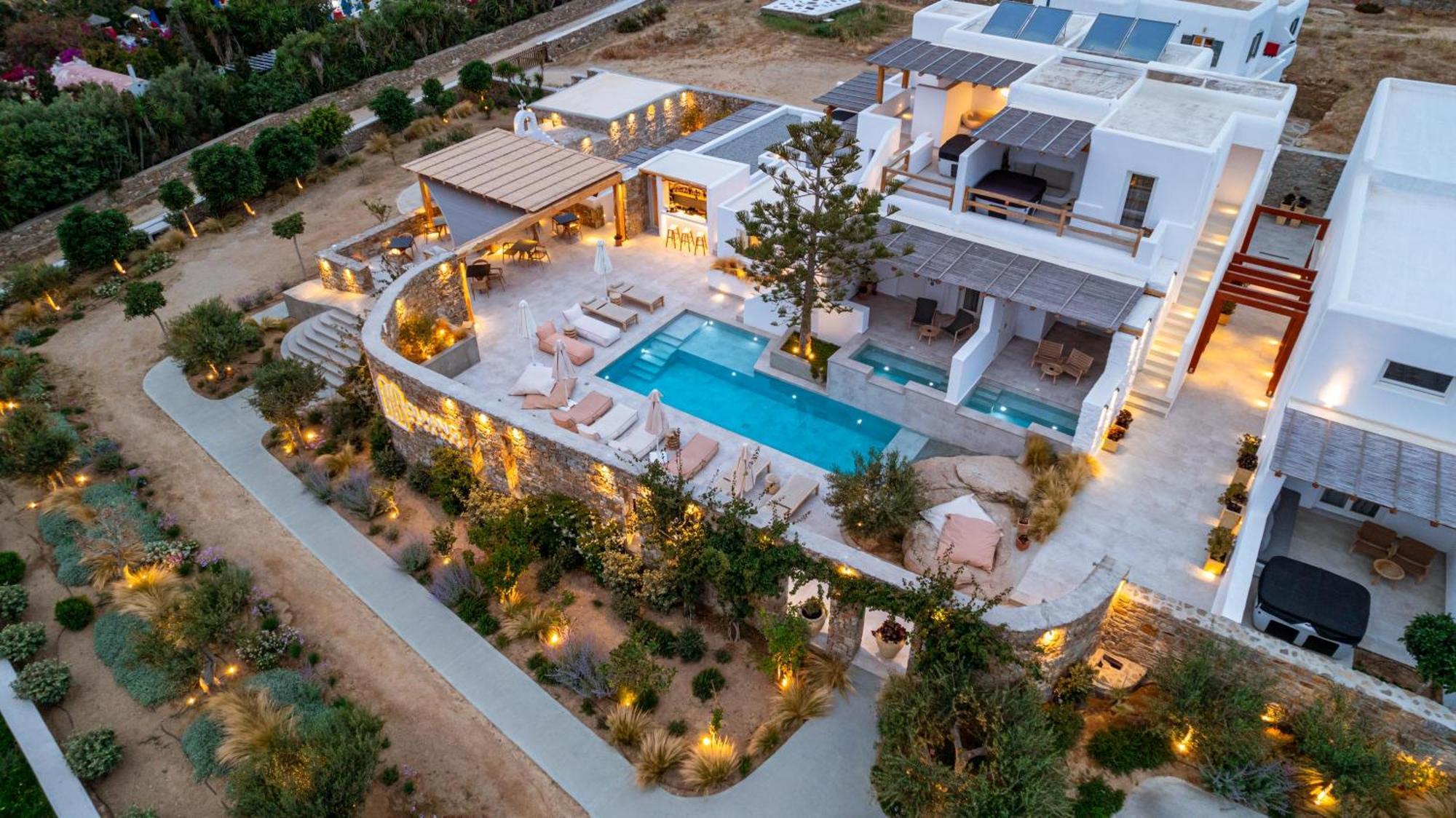 Oliving Mykonos Luxury Suites Klouvas Exterior photo