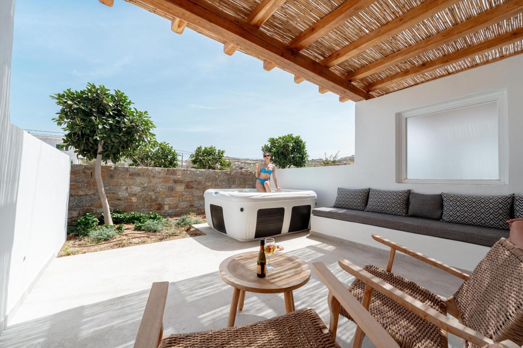 Oliving Mykonos Luxury Suites Klouvas Exterior photo
