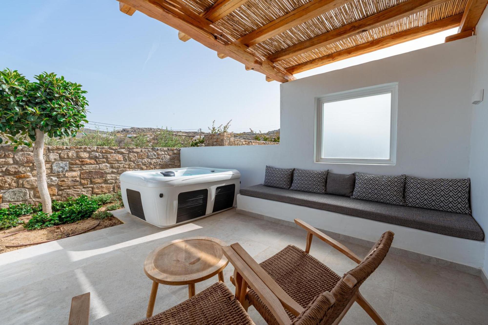 Oliving Mykonos Luxury Suites Klouvas Exterior photo